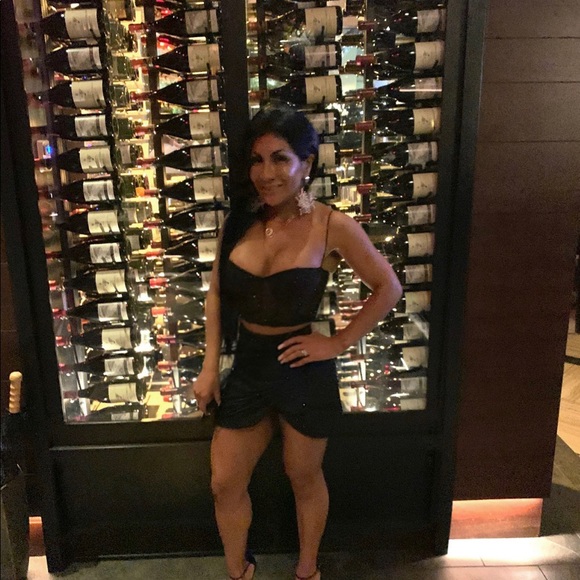 Meet your Posher, Janet - Picture 6 of 9